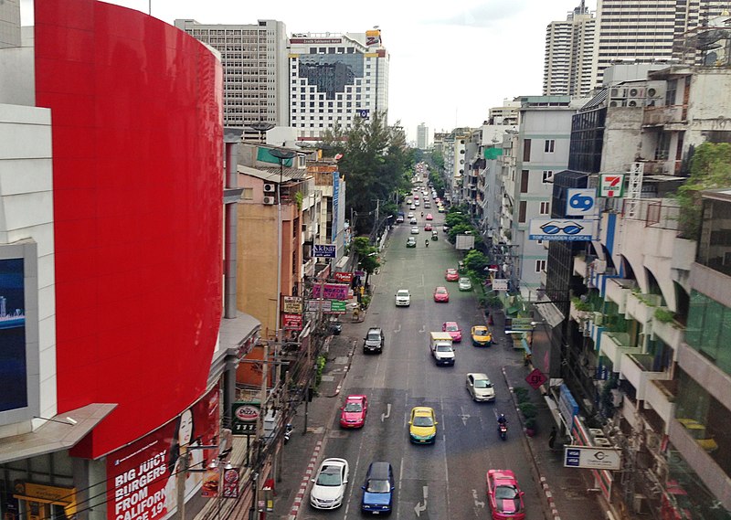 File:Nana nuea, khlong Toei, bangkok thailand - panoramio.jpg