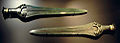 Espasas de bronze amb una lama de basa triangulara (Nebra, vèrs 1 600 avC)
