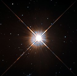 2013년 허블 우주망원경으로 촬영한 센타우루스자리 프록시마.