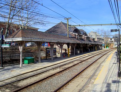 How to get to Newton Centre MBTA Station with public transit - About the place