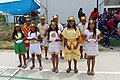 File:Nivín. Estudiantes celebrando el Día de la Identidad Cultural.jpg