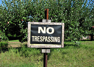 No trespassing lawn signs are common in many countries