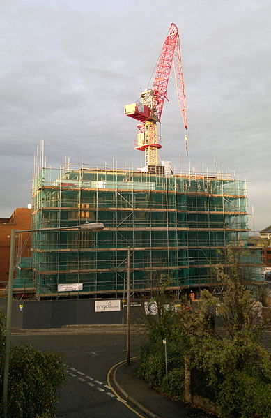 File:Origin Housing scaffold crane New Barnet.jpg