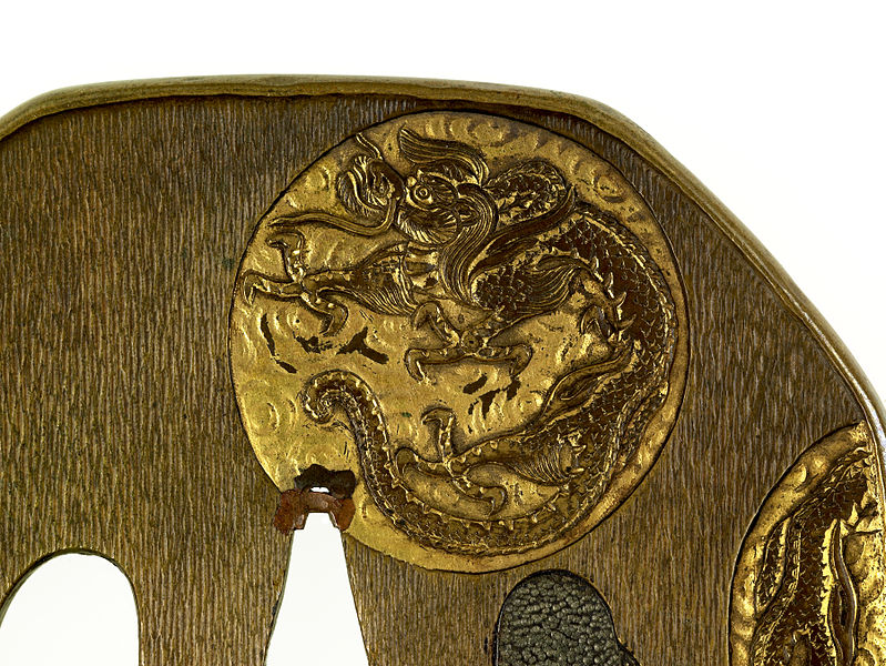 File:Otsuki Mitsuhiro - Tsuba with Roundels Depicting Dragons - Walters 51107 - Detail.jpg