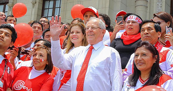 Kuczynski greeting constituents outside Palacio de Gobierno during his first term in office.