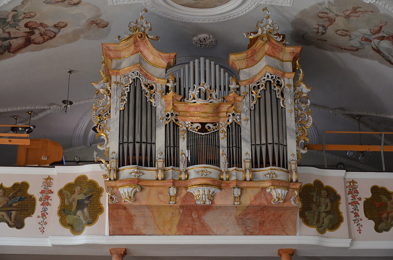 Pfarrkirche St. Oswald - Orgel.jpg