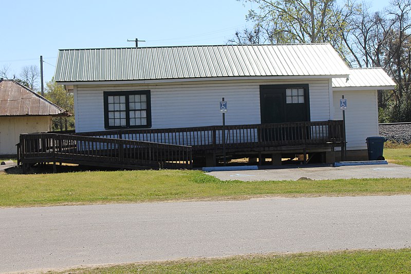 File:Pinehurst Depot.jpg