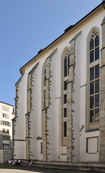 File:Predigerkirche (Chor) - Innenhof 2011-08-22 15-00-42 ShiftN.jpg