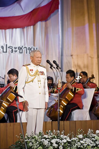 File:Prem Tinsulanonda 2010-01-20.jpg