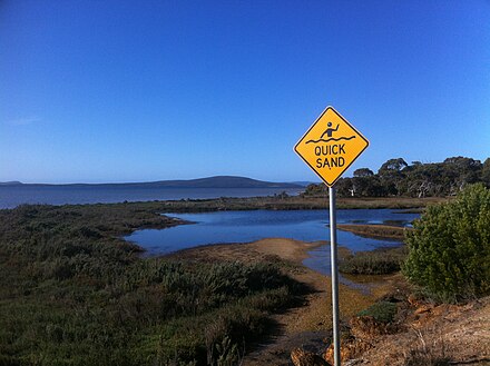 Quicksand warning sign near Lower King Bridge, Western Australia