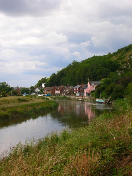 File:River Ouse, Lewes - geograph.org.uk - 213682.jpg