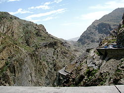 Droga z Dżalalabad do Kabulu.jpg