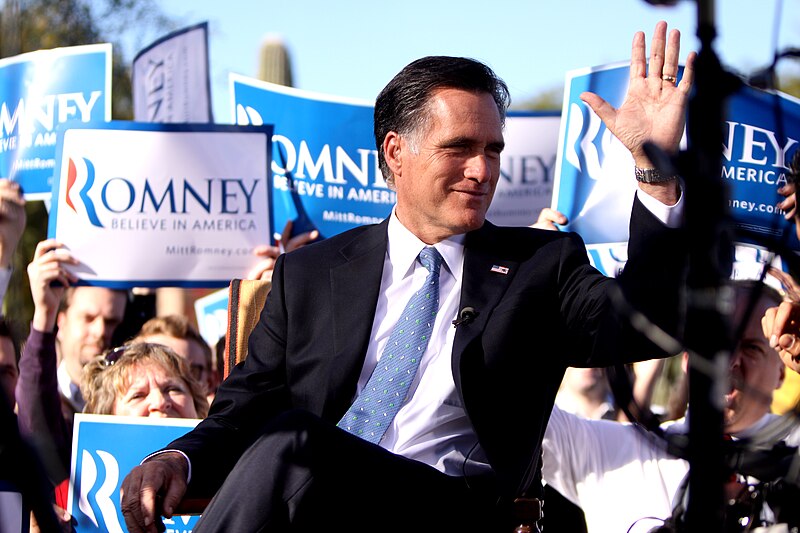 File:Romney 2011 Paradise Valley, AZ rally.jpg