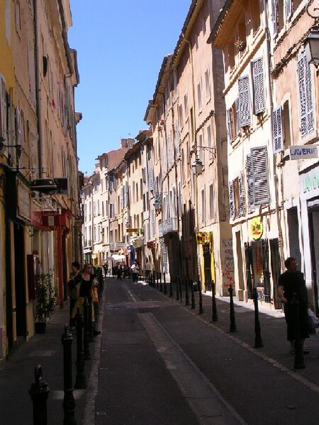 File:Rue Boulegon, Aix-en-Provence (05 2005).jpg