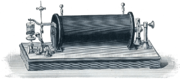 Funkeninduktor von Heinrich Daniel Rühmkorff, um 1850. Neben dem Wagnerschen Hammer nutzt dieser Funkeninduktor ebenfalls einen Unterbrecherkontakt aus Quecksilber