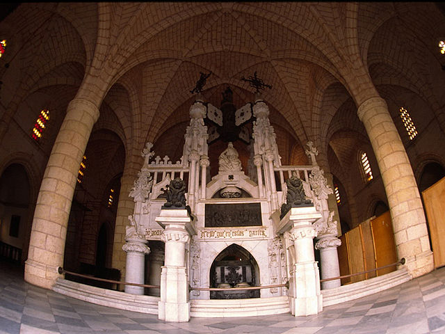 Tomb that housed the remains of Christopher Columbus until 1795 (at the cathedral).