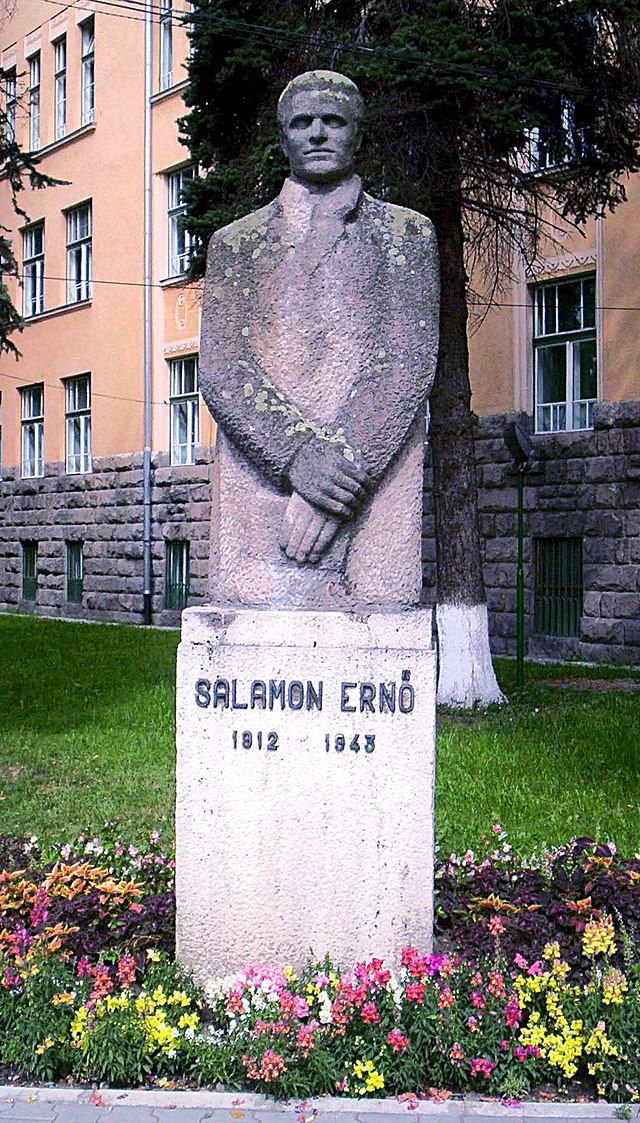 Salamon Ernőszobra