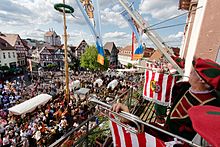 Geleitsfest 2011: Ankunft der Kaufmannszüge aus Augsburg und Nürnberg auf dem Marktplatz