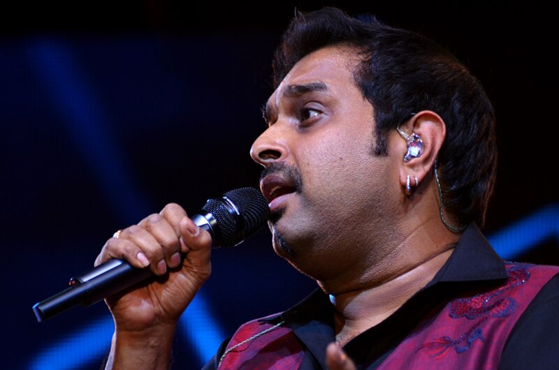 File:Shankar Mahadevan at Idea Rocks India 5, Bangalore, India (photo - Jim Ankan Deka).jpg