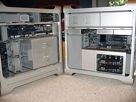 Comparison of the internals of the Power Mac G5 (left) and the Mac Pro 2006 (right)
