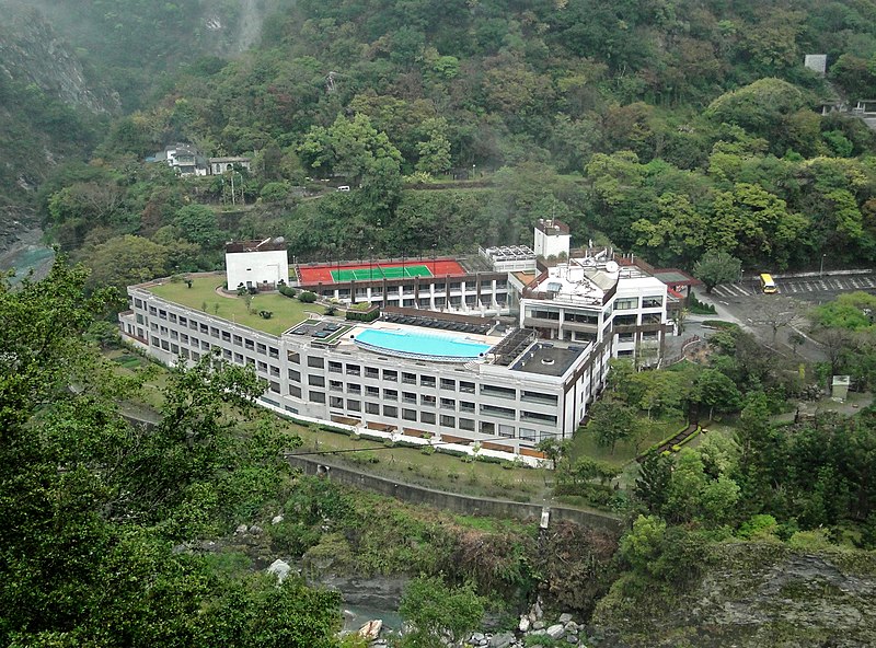 File:Silks Place Hotel, Taiwan 01.jpg