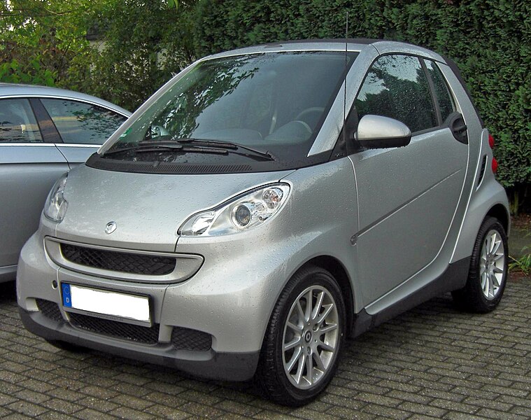 File:Smart Fortwo Cabrio (2nd gen) front.jpg