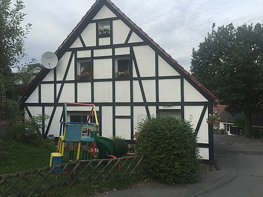 Solingen Unten zum Holz 2016 004