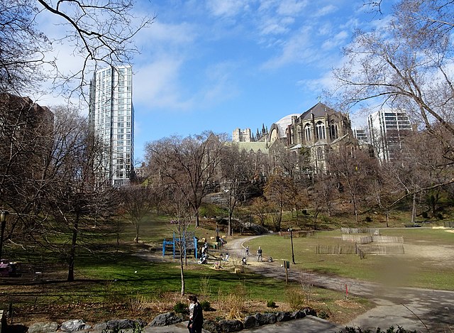Morningside Park, which was the neighborhood's namesake