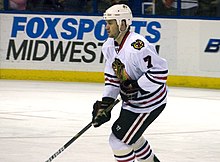 Seabrook with the Blackhawks on February 21, 2011, several days before he signed a five-year extension with the team St. Louis Blues ERI 4852 (5476022906).jpg