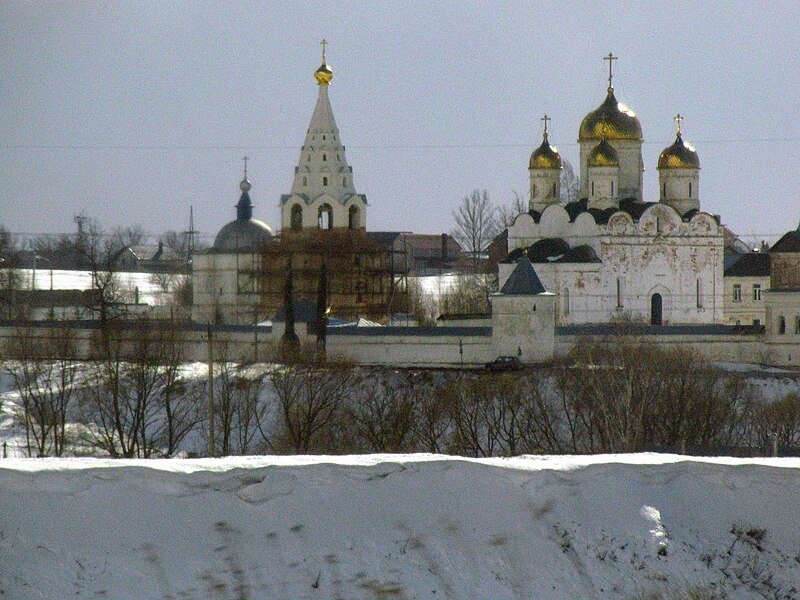 File:Structures of Luzhetskyy Monastery.jpg