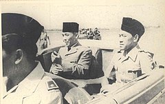 Sukarno (left) and Hamengkubuwono IX (right)