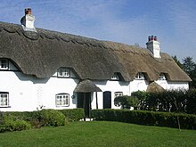 Fichier:Thatched_Cottages_at_Swan_Green_-_geograph.org.uk_-_94230.jpg