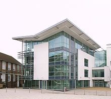 Middlesex University - Wikipedia