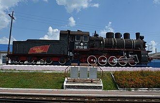 Em708-89 locomotive at Trostyanets-Smorodyne Trostyanets' Parovoz 3m 708-89 02 st.Smorodynove (YDS 7672).JPG