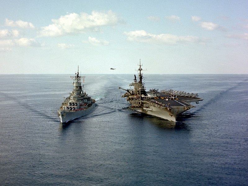 Файл:USS Iowa (BB-61) alongside USS Midway (CV-41) in 1987.JPEG