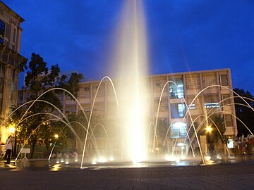 Datei:UST_Fountain.jpg