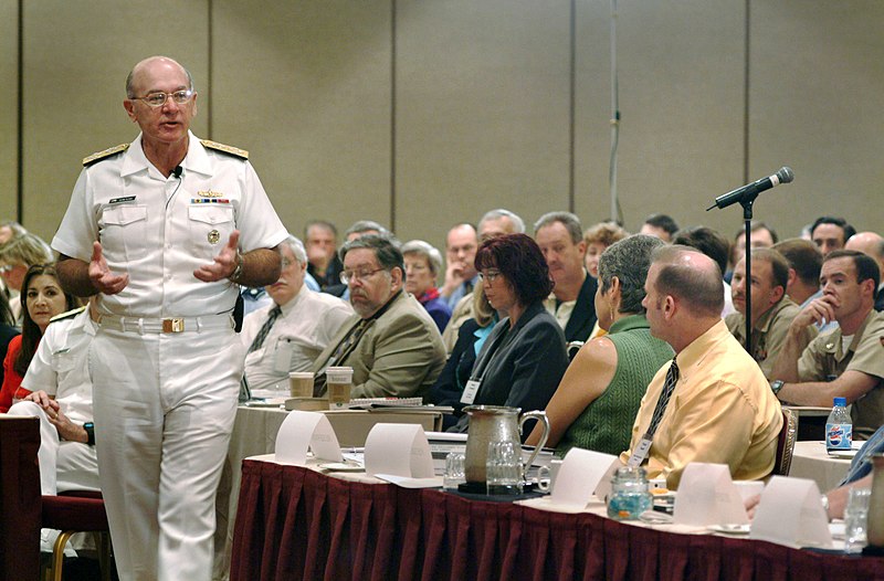 File:US Navy 040811-N-2383B-055 Chief of Naval Operations (CNO), Adm. Vern Clark.jpg