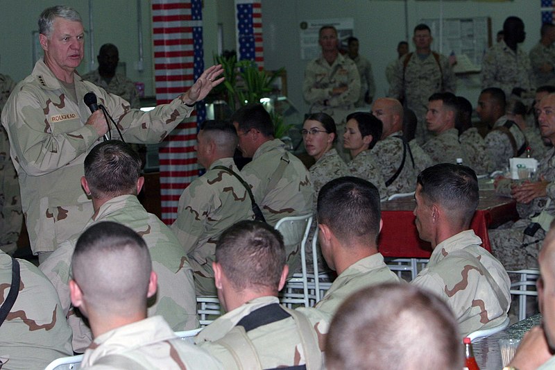 File:US Navy 071028-M-0650G-078 Chief of Naval Operations (CNO) Adm. Gary Roughead talks with Sailors assigned to II Marine Expeditionary Force.jpg