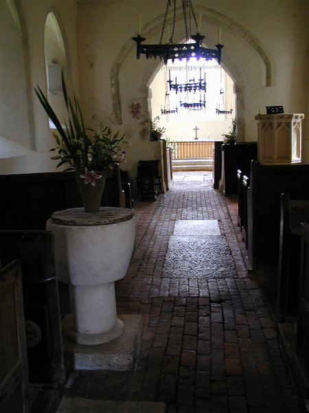 File:Up Marden Church interior - geograph.org.uk - 422723.jpg