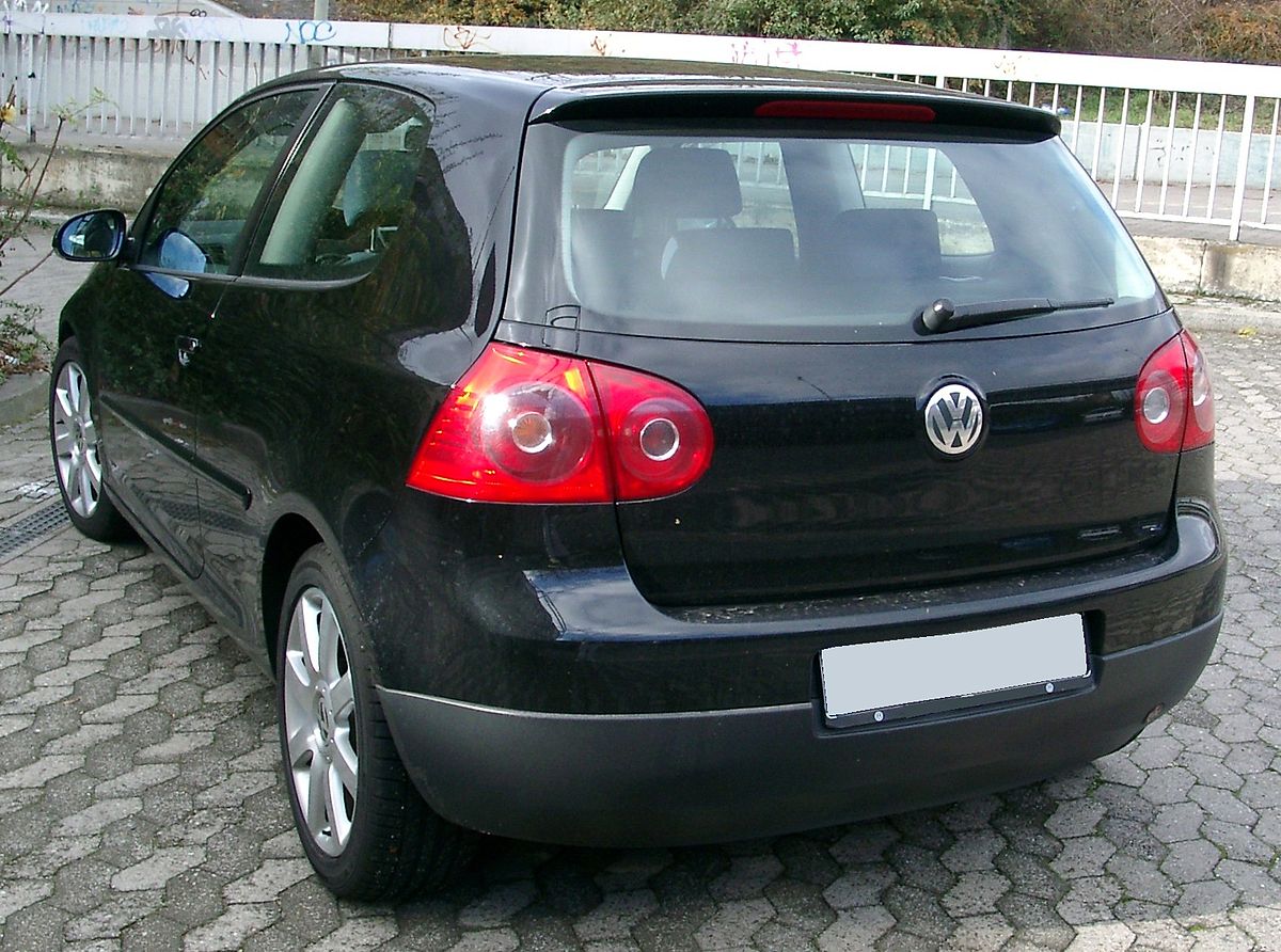 File:VW Golf V rear 20081127.jpg - Wikimedia Commons