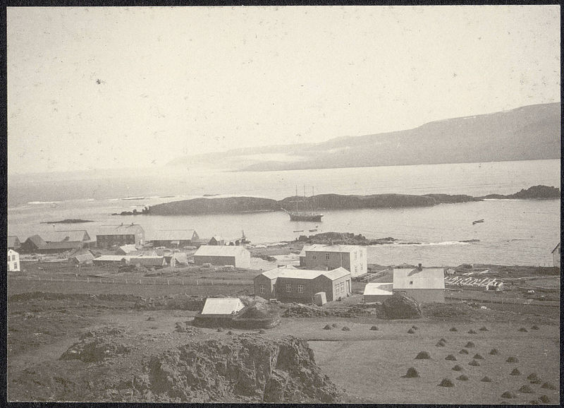 File:Vopnafjörður..jpg