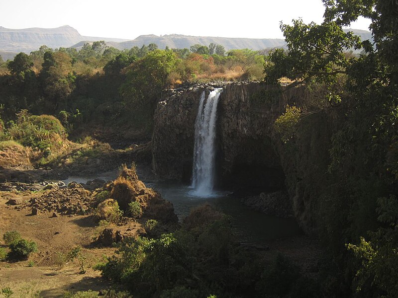 File:Watervallen in de Blauwe Nijl.. Droogte in Ethiopië. (6821427097).jpg