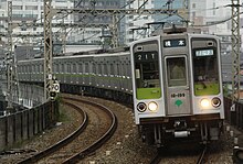 東京都交通局10-000形電車 - Wikipedia