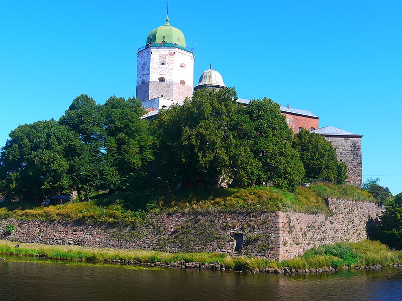 File:Выборгский замок, г. Выборг..JPG