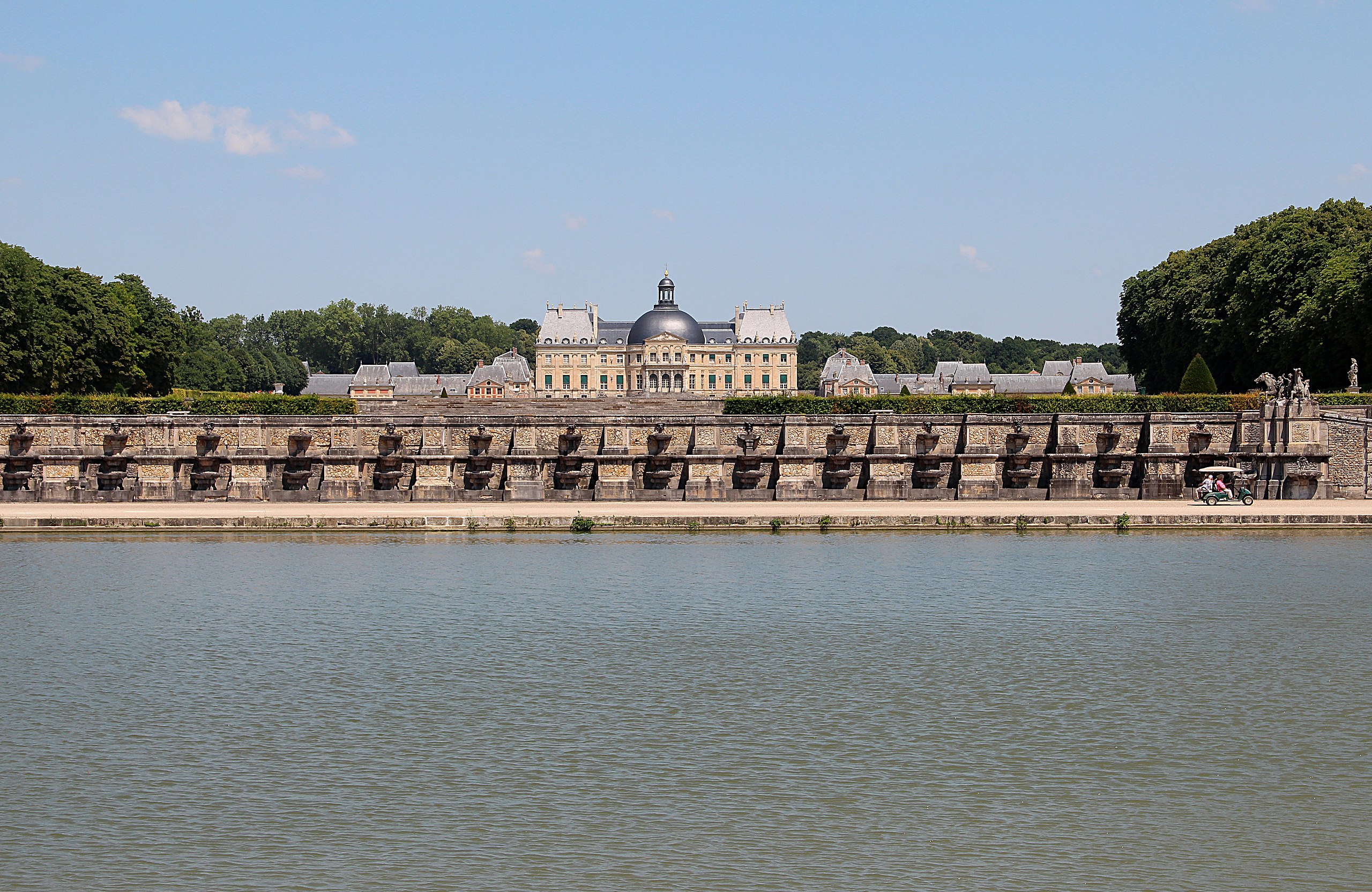 File:0 Maincy - Château de Vaux-le-Vicomte (1).JPG - Wikimedia Commons