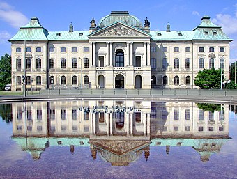File:20080629015DR Dresden-Neustadt Japanische Palais Palaisplatz.jpg (Source: Wikimedia)