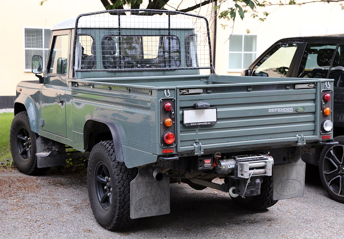 defender 110 truck