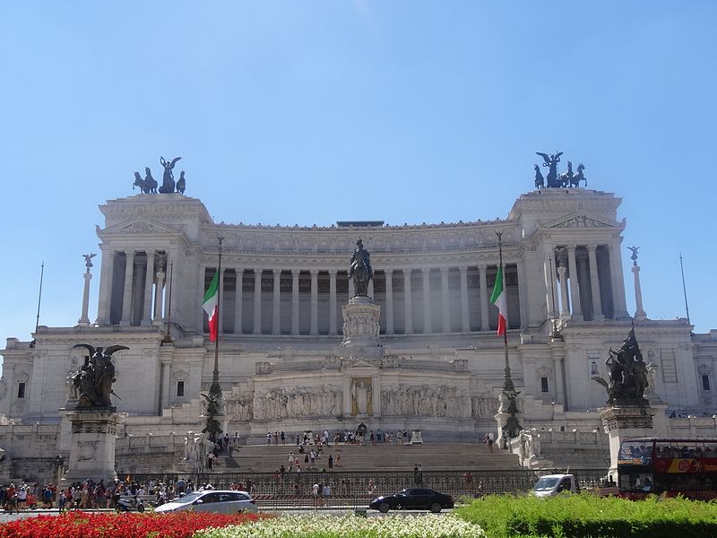 File:2016 - Vittoriano (Rome) 02.jpg