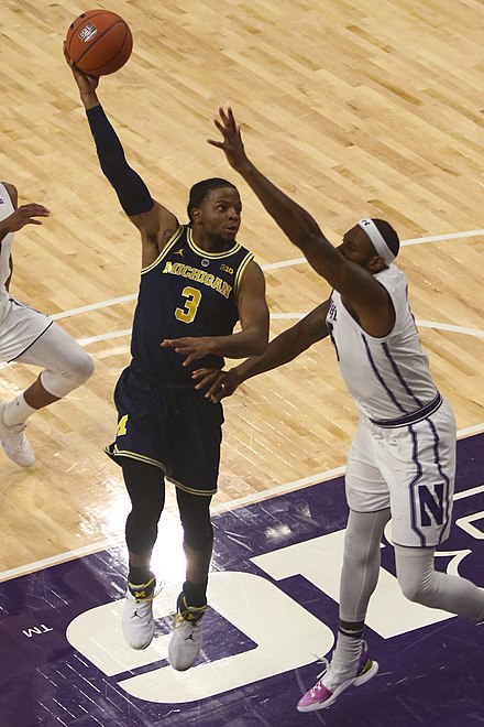 While serving as co-captain for the 2018–19 Michigan Wolverines as a junior, Zavier Simpson earned the nickname "Captain Hook" for making use of the hook shot.