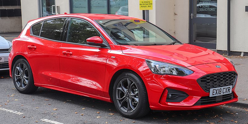 File:2018 Ford Focus ST-Line TDCi 1.5 Front.jpg